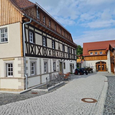 Familien- Und Apartmenthotel Lerchenberghof Walddorf  エクステリア 写真