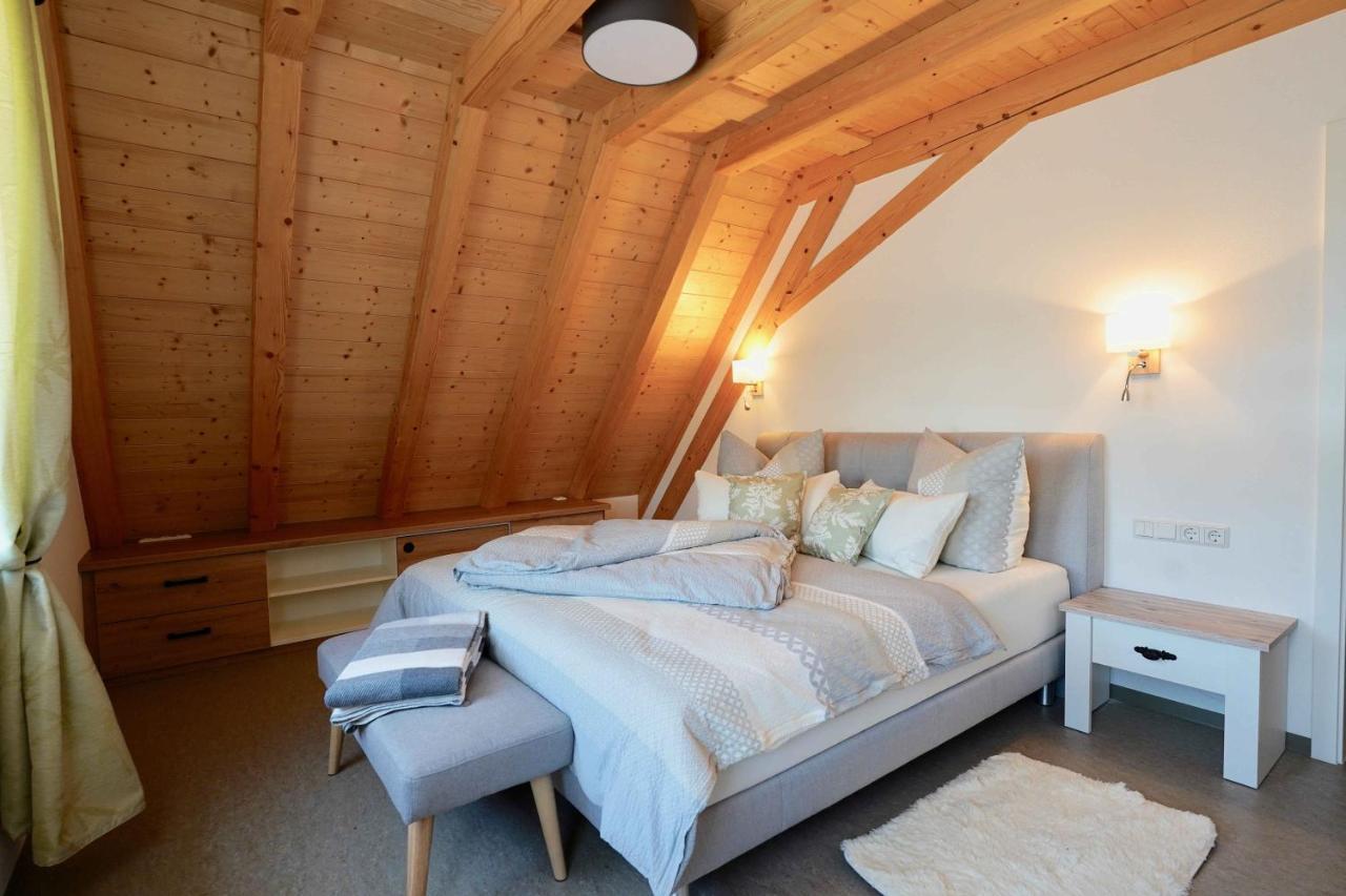 Familien- Und Apartmenthotel Lerchenberghof Walddorf  エクステリア 写真