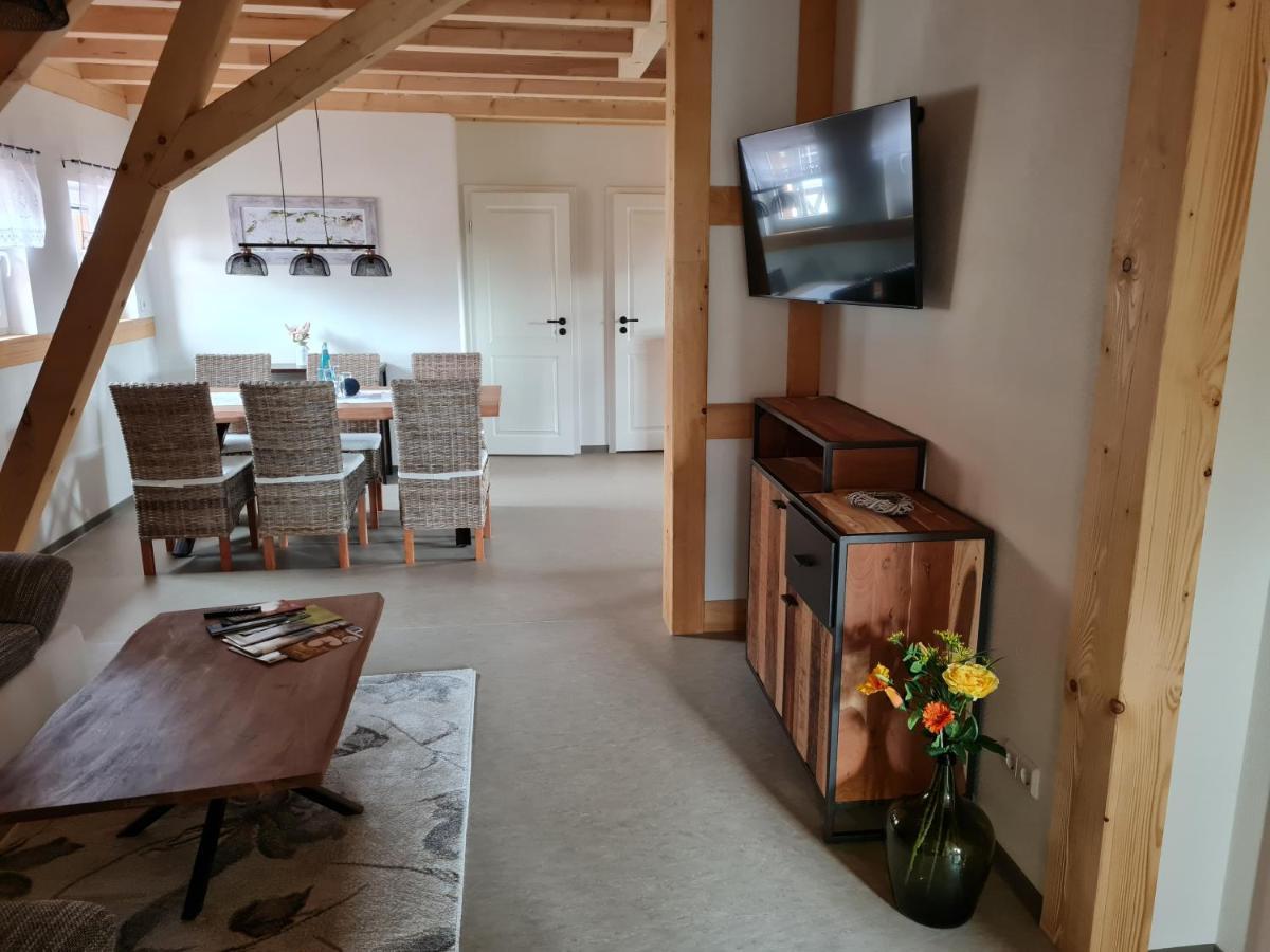 Familien- Und Apartmenthotel Lerchenberghof Walddorf  エクステリア 写真