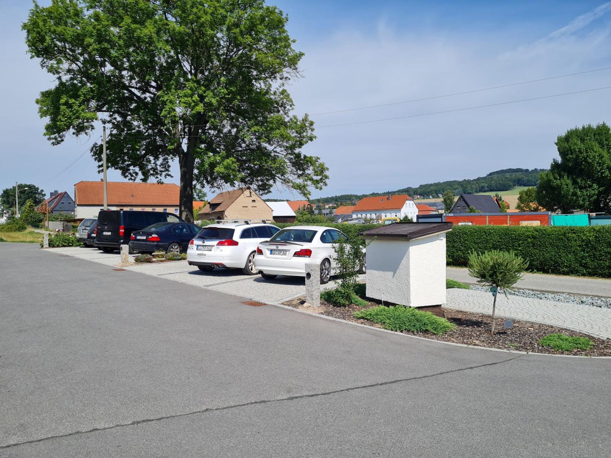 Familien- Und Apartmenthotel Lerchenberghof Walddorf  エクステリア 写真