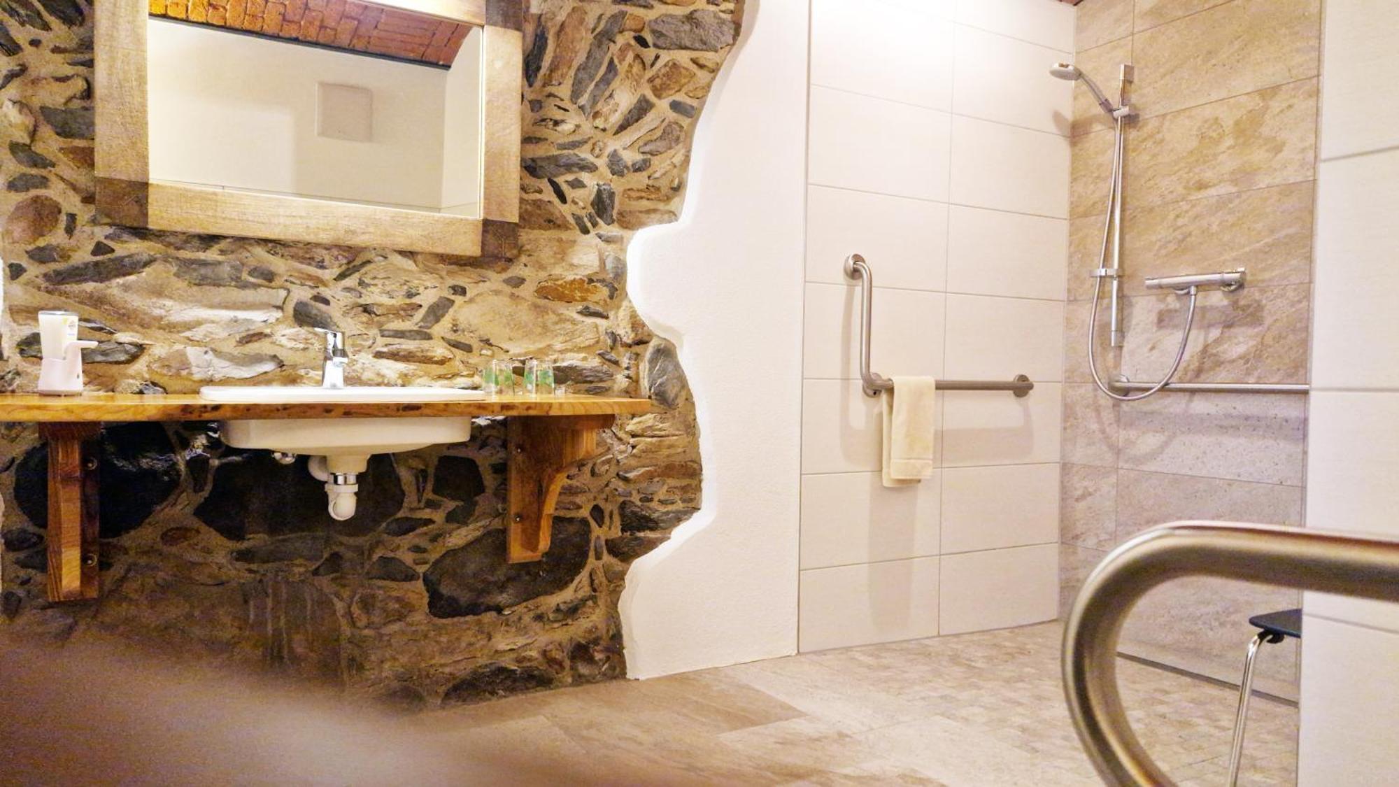 Familien- Und Apartmenthotel Lerchenberghof Walddorf  エクステリア 写真