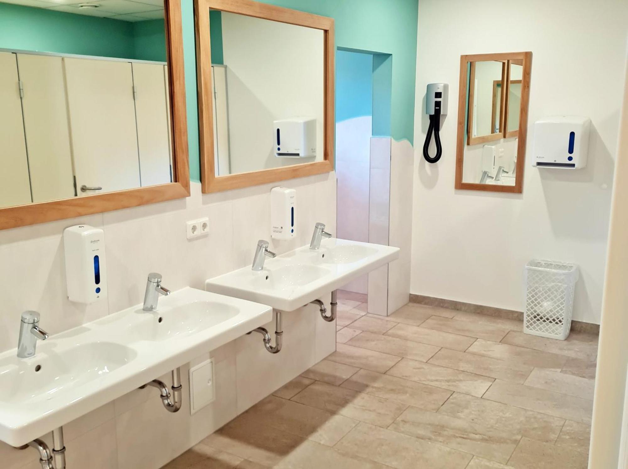 Familien- Und Apartmenthotel Lerchenberghof Walddorf  部屋 写真